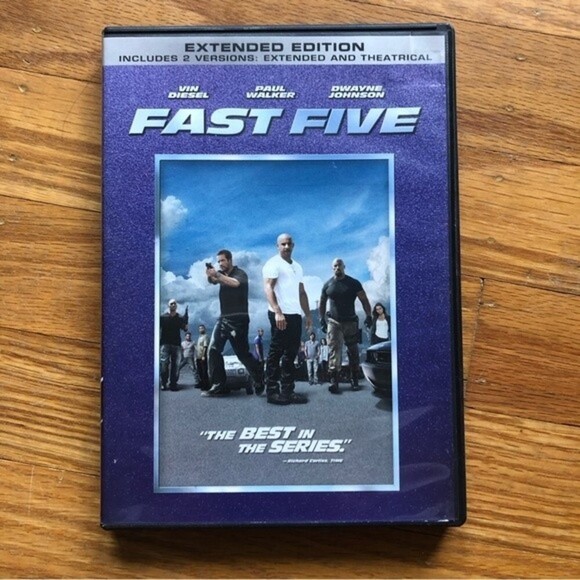 Fast Five DVD from the Fast and Furious Series - Picture 1 of 5